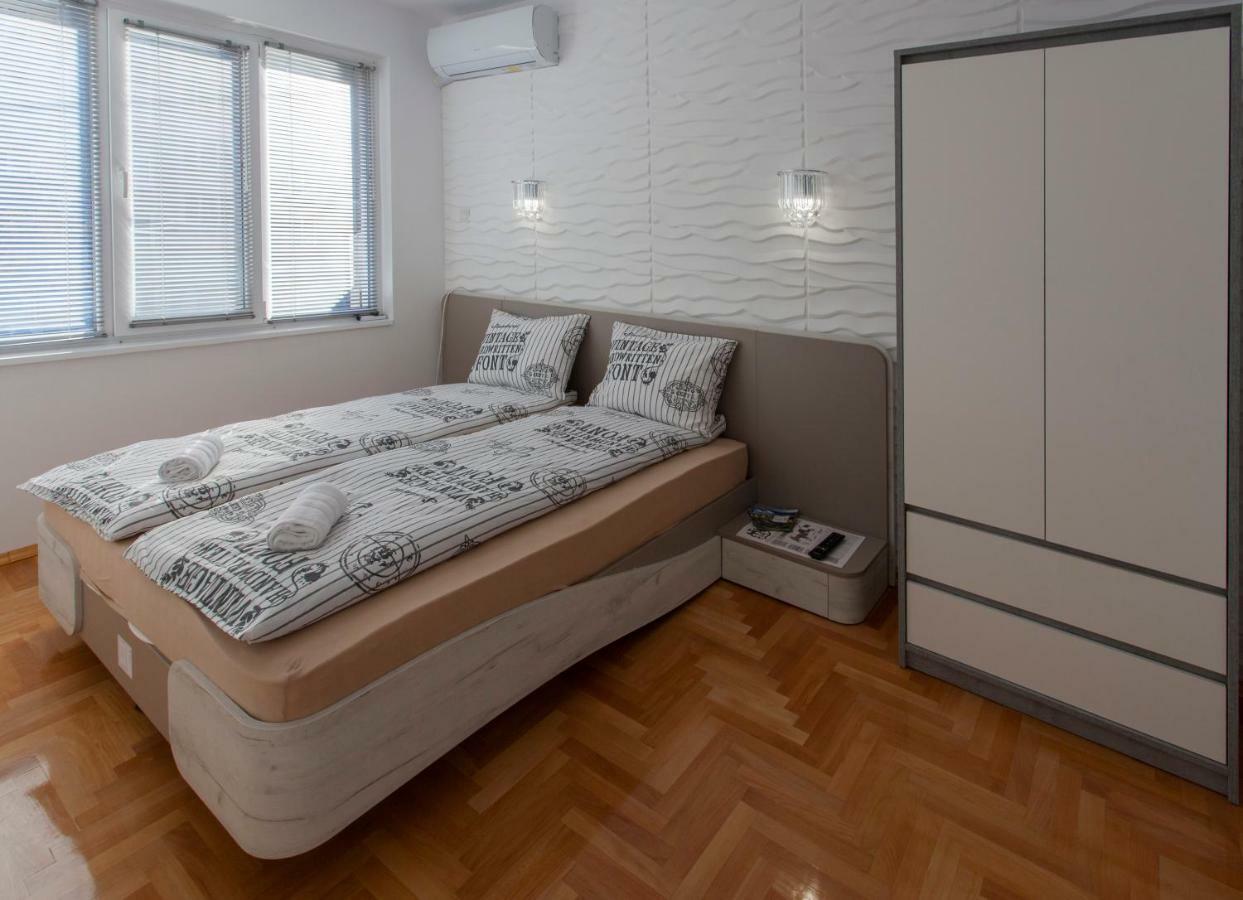 Apartment Diamond Center Gabrovo Exterior photo